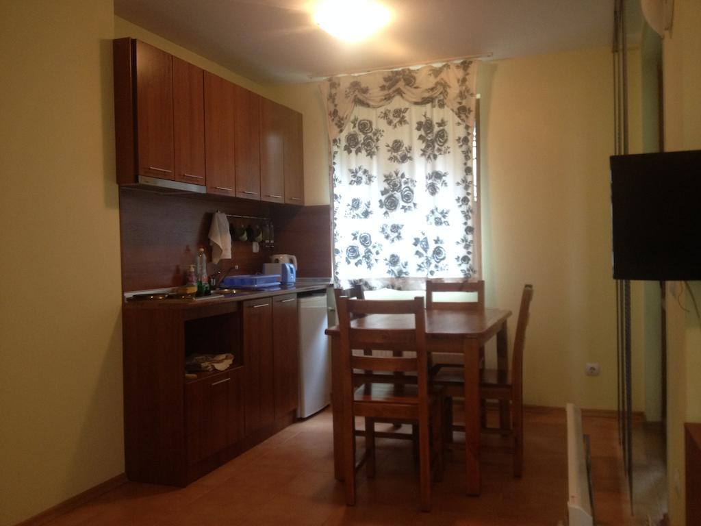 Ski Apartment In Castle Complex بامبوروفو الغرفة الصورة