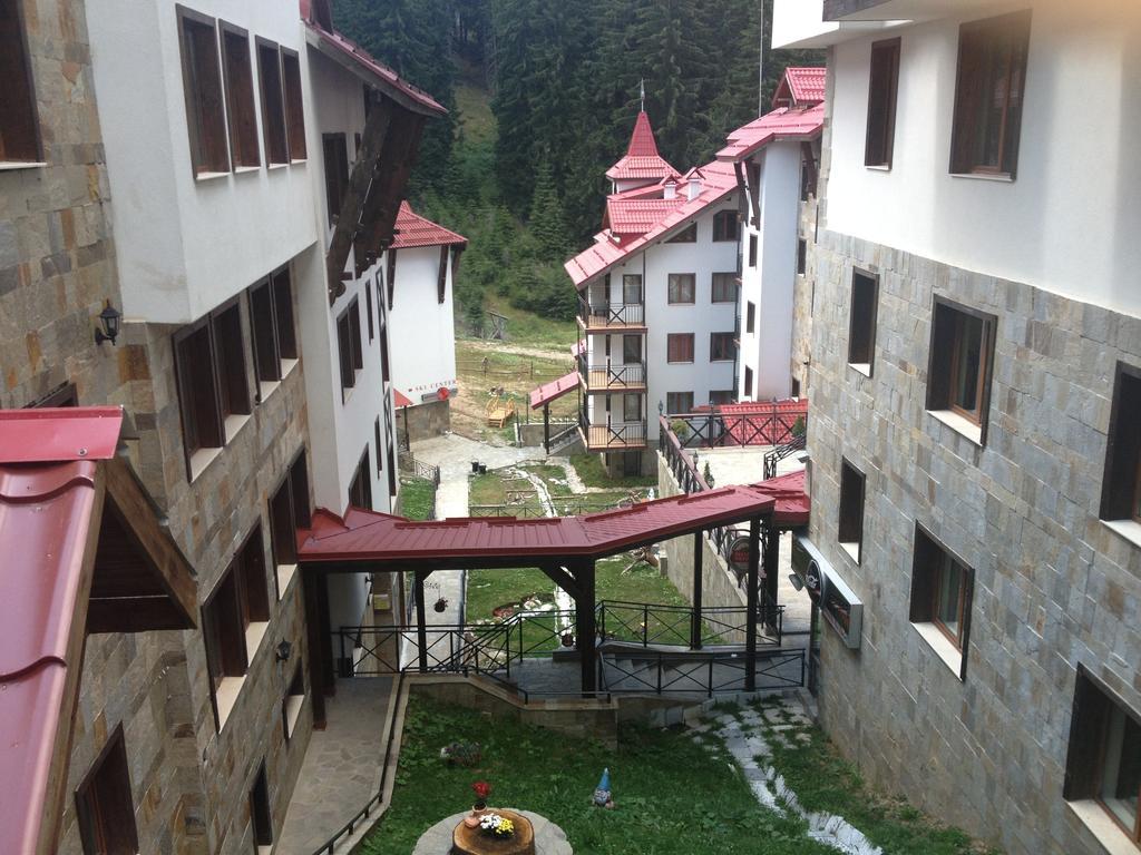 Ski Apartment In Castle Complex بامبوروفو الغرفة الصورة
