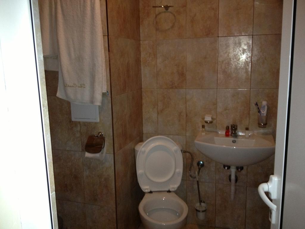 Ski Apartment In Castle Complex بامبوروفو الغرفة الصورة